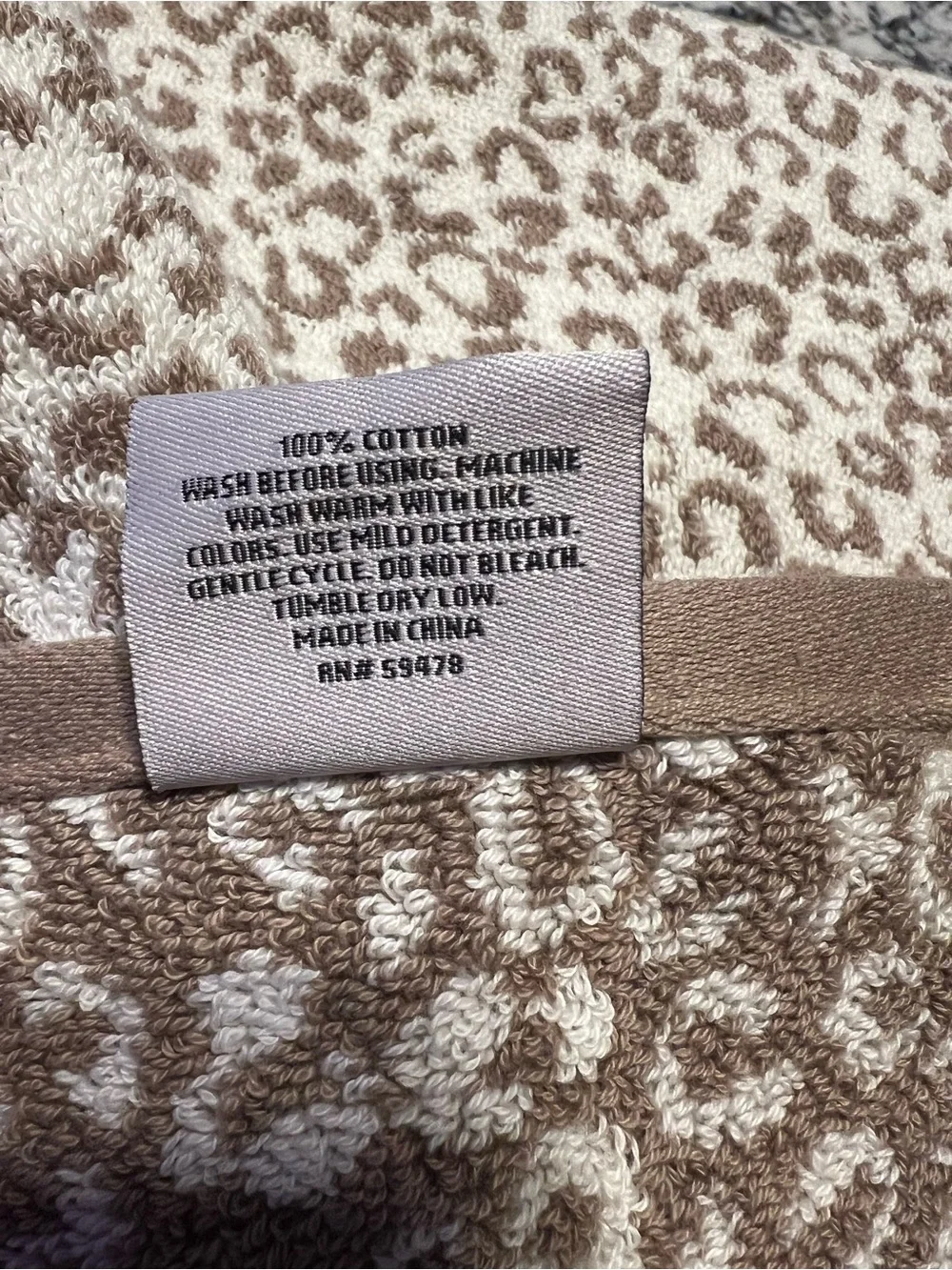 🤎🐆 NWT Rachel Zoe Leopard Bath Towels Set of 2 Animal Cheetah Print